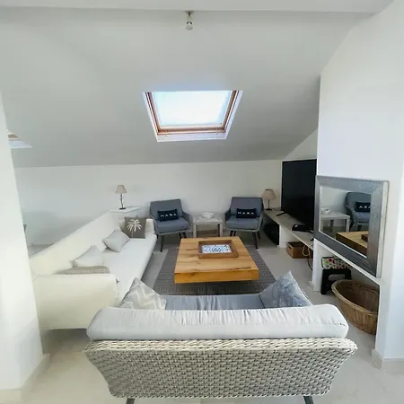 펜션 As Estrelas Hebergements Au Calme , Confort Climatises Proches Centre Plages Et Spots De Surf Parking Free *